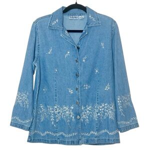 Studio West vintage light wash button front shirt with silver floral embroidery